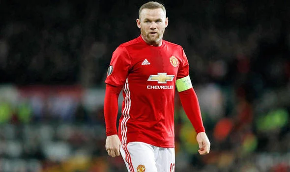 Top 10 Famous Football Players Of All Time