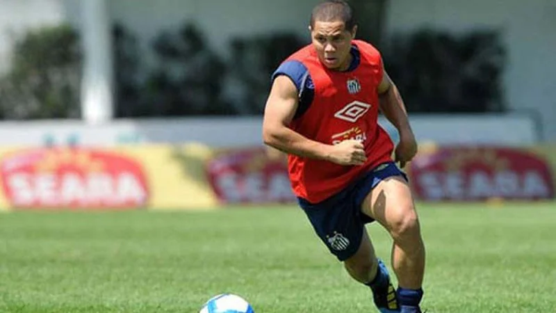 Shortest football players