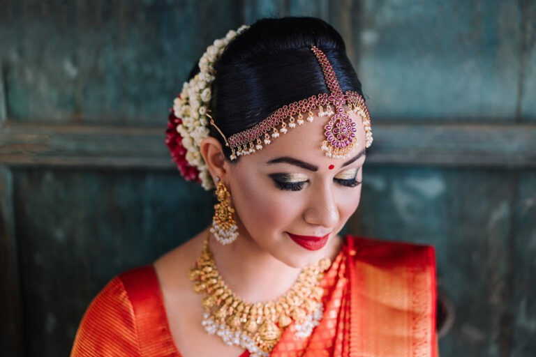 Karun Nair Wife (Sanaya Tankariwala) | Love Life | Marriage | Kids