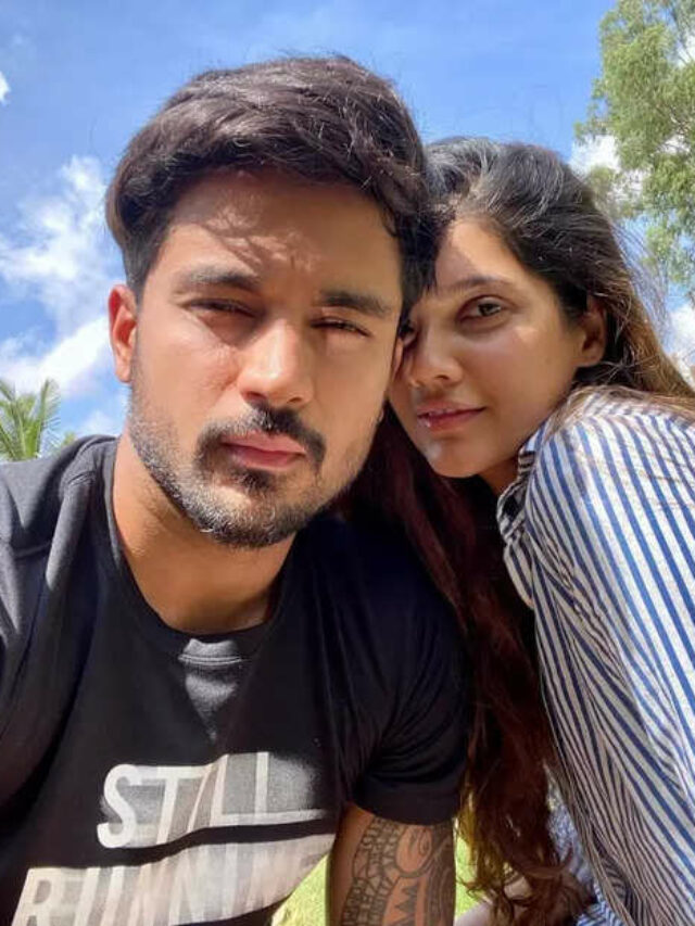 Unseen Images of Manish Pandey Wife