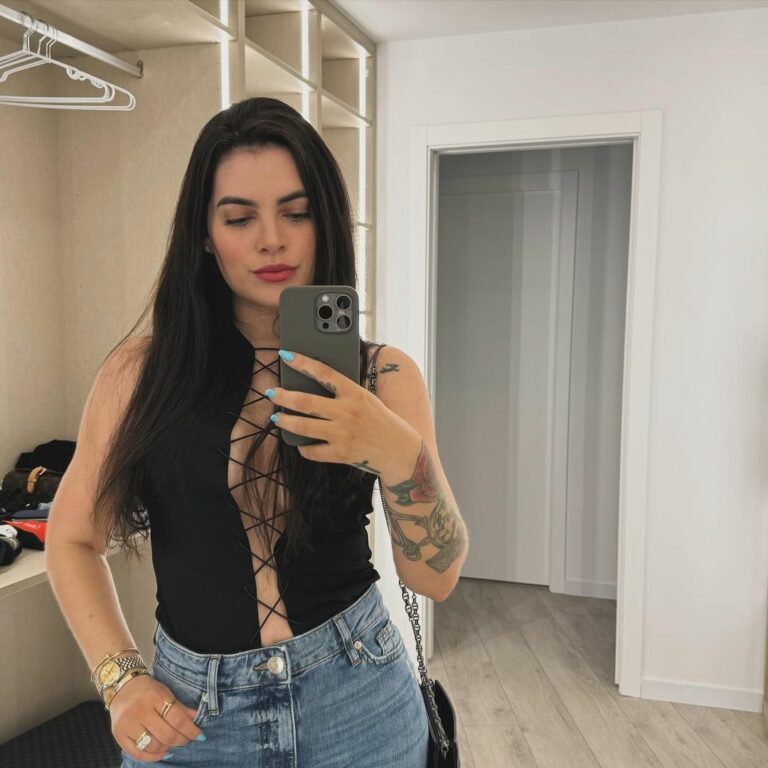 Ederson Moraes Wife (Lias Moraes) | Love Life| Marriage | Kids