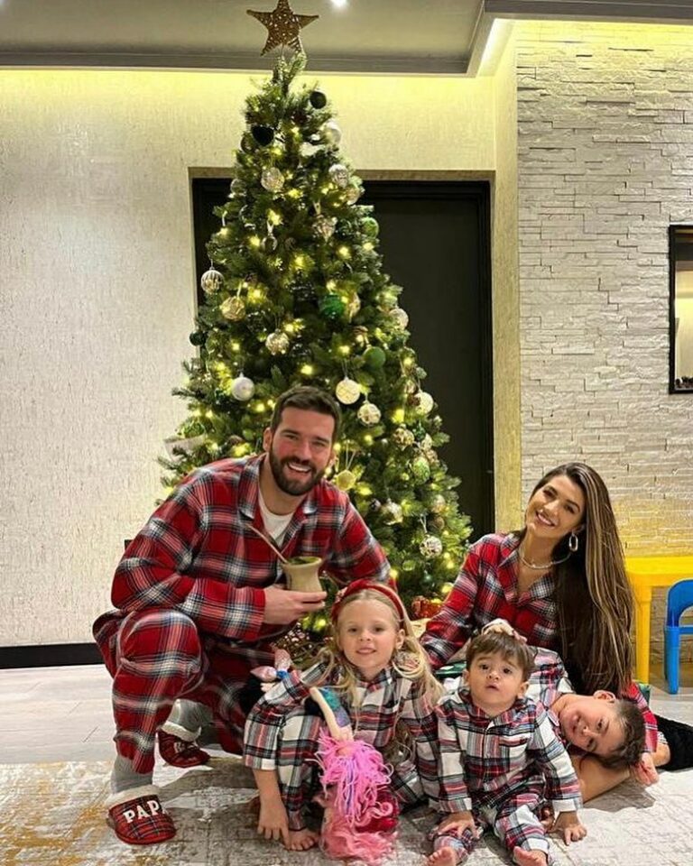 Alisson Becker Wife(Natalia Loewe) | Love Life | Career | Marriage | Kids