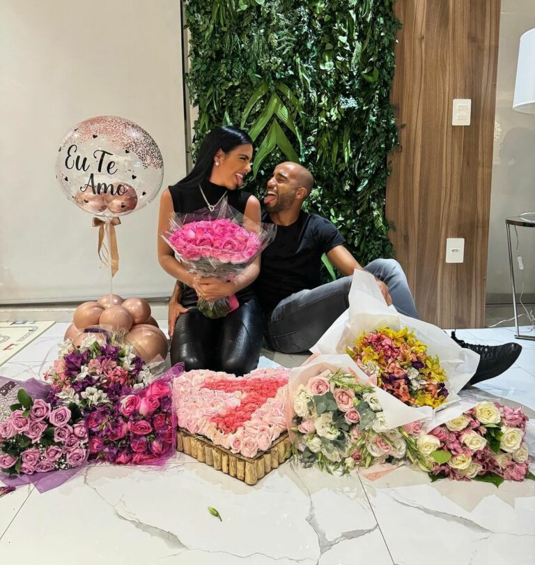 Lucas Moura Wife(Larissa Saad) | Love Life | Career | Marriage | Kids