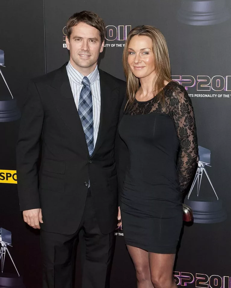 Michael Owen Wife(Louise Bonsall) | Love Life | Career | Marriage | Kids